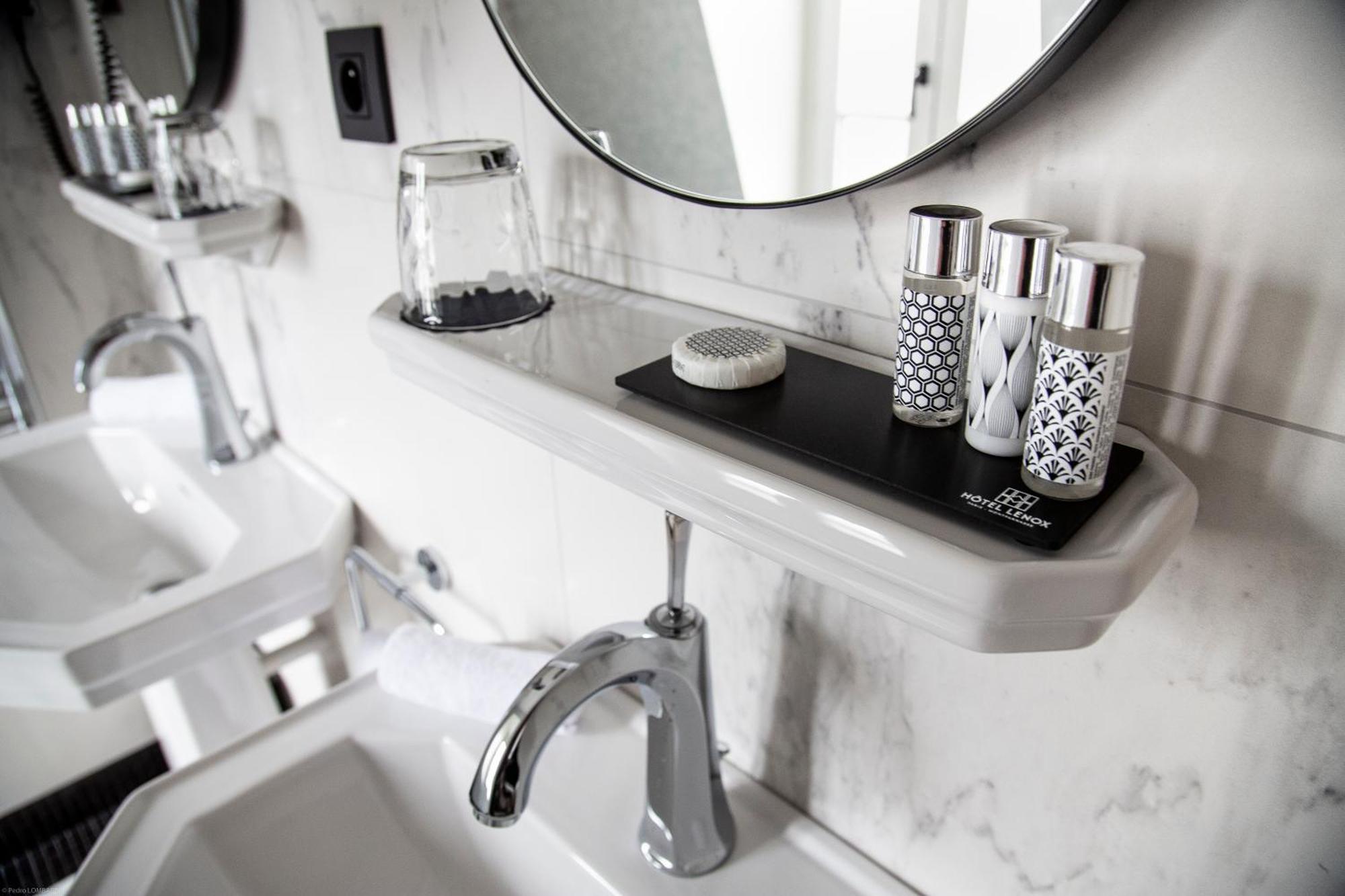 Lenox Montparnasse Hotel